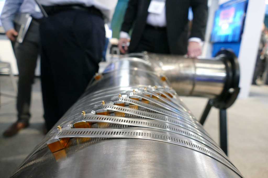 20161115 ge minds and machines iot pipeline sensors