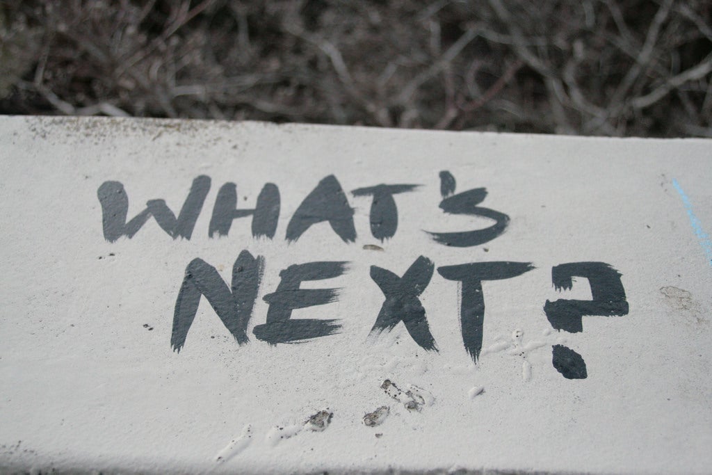 what's next tag sign
