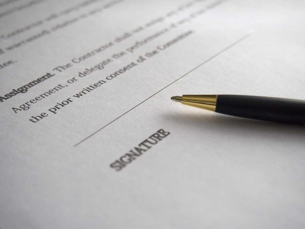 contract signature agreement fine print business
