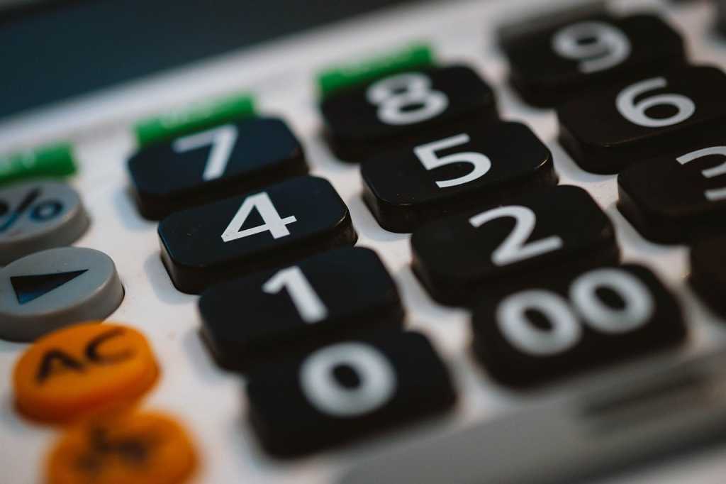 calculator numbers math accounting