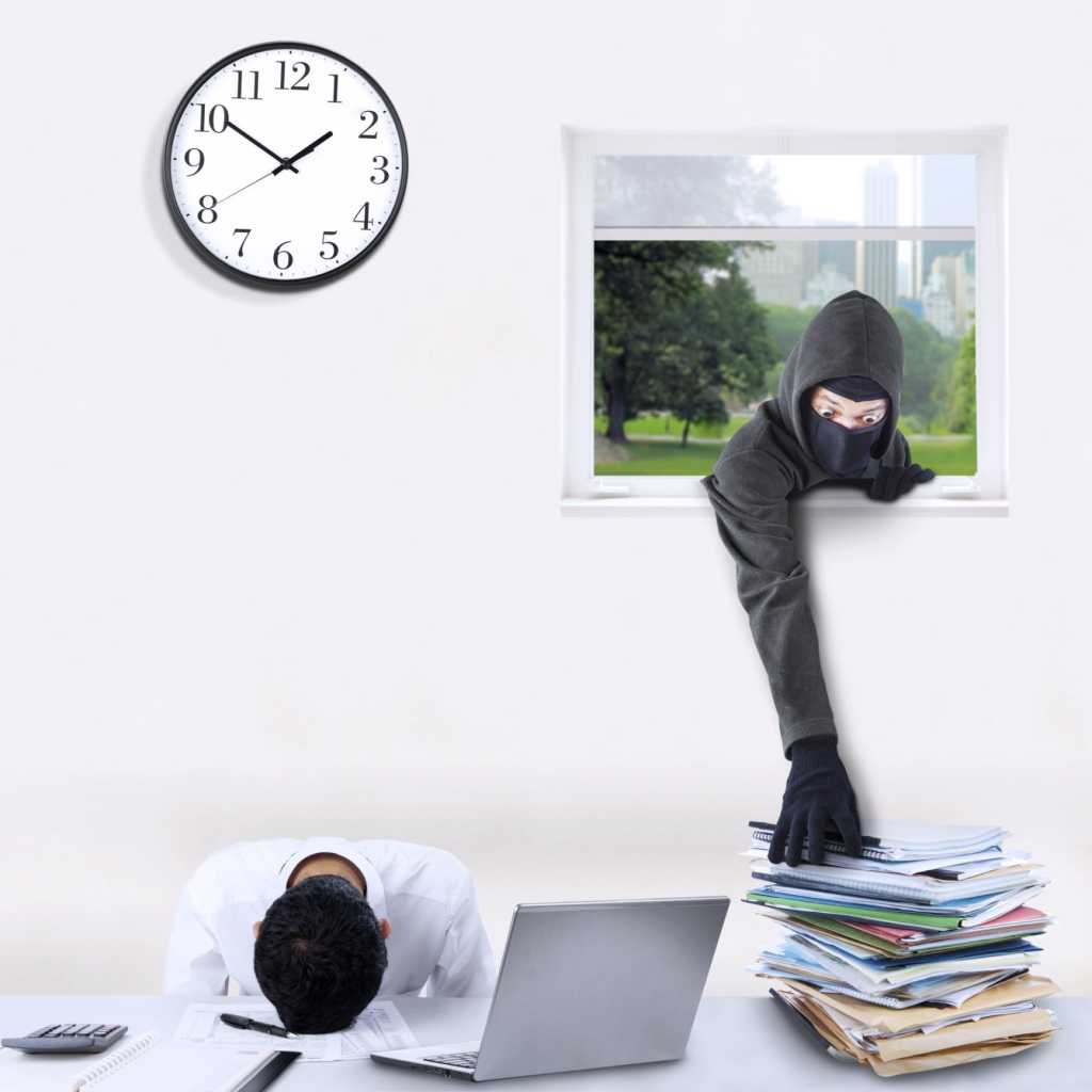 careless workers security