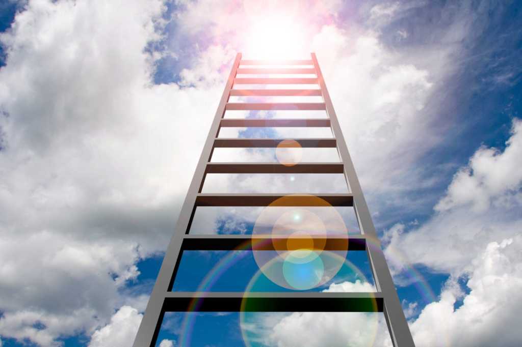 climbing the ladder corporate ladder cloud career