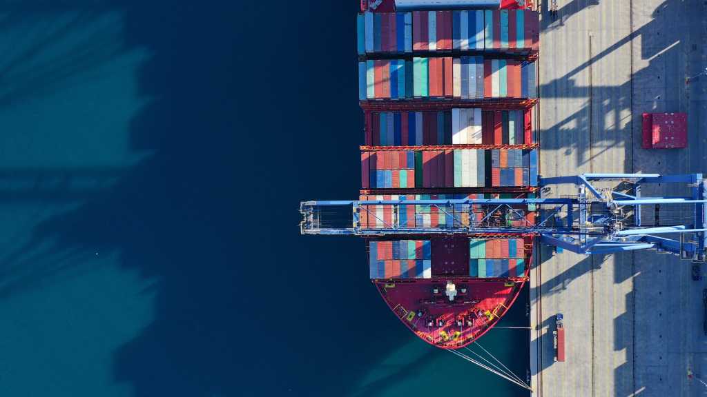 container ship supply chain