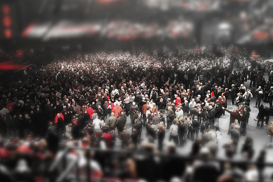 crowd tilt shift