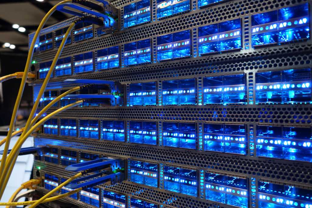 20170404-barefoot-tofino-switch-by-edgecore