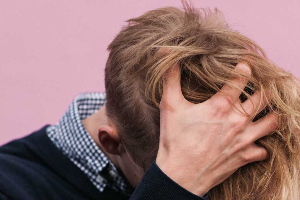 frustrated defeated discouraged upset mistake failure karina carvalho 87593 unsplash