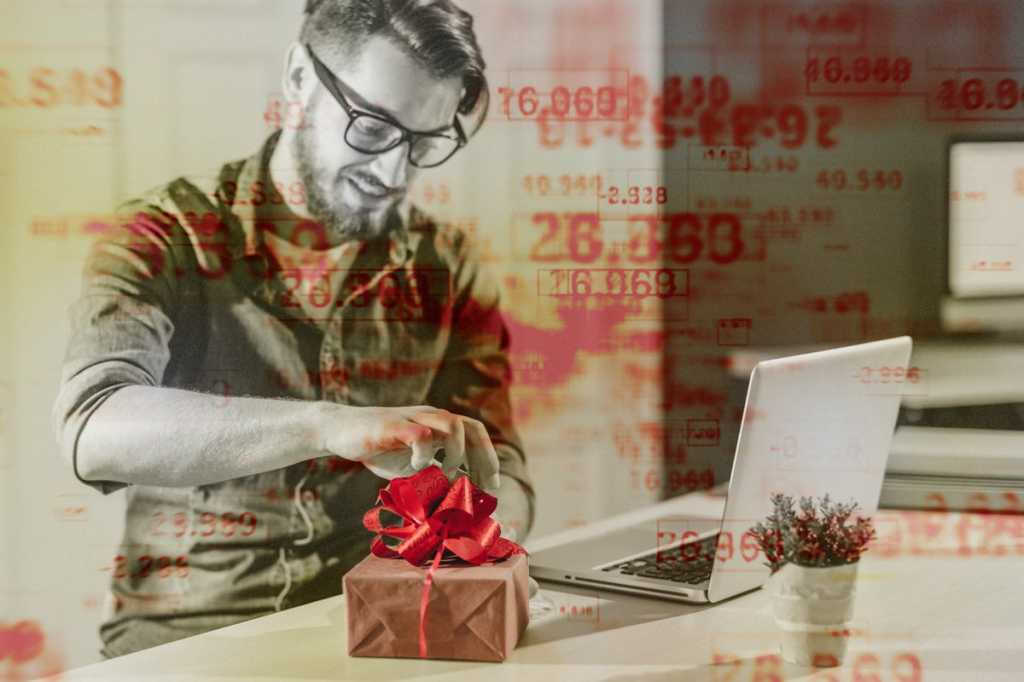 java giftbox present gift surprise programmer code laptop devops