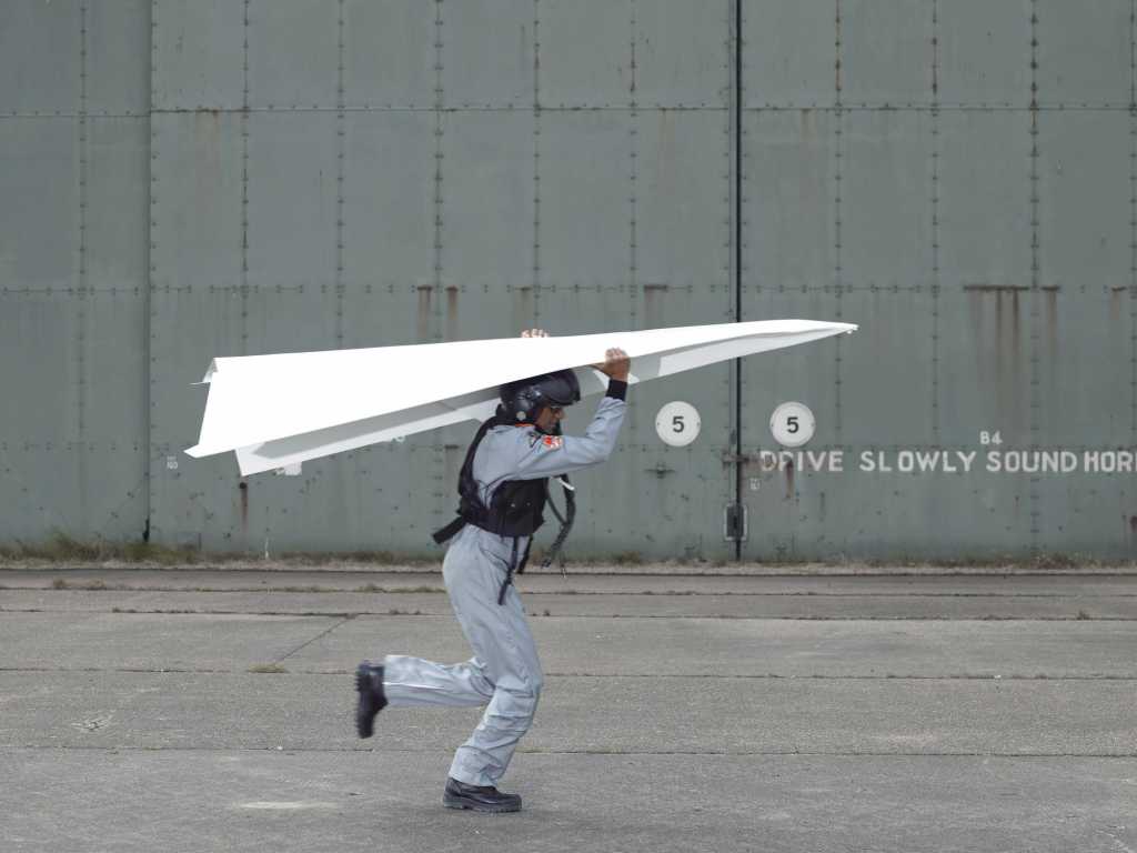 paper airplane getting off the ground test