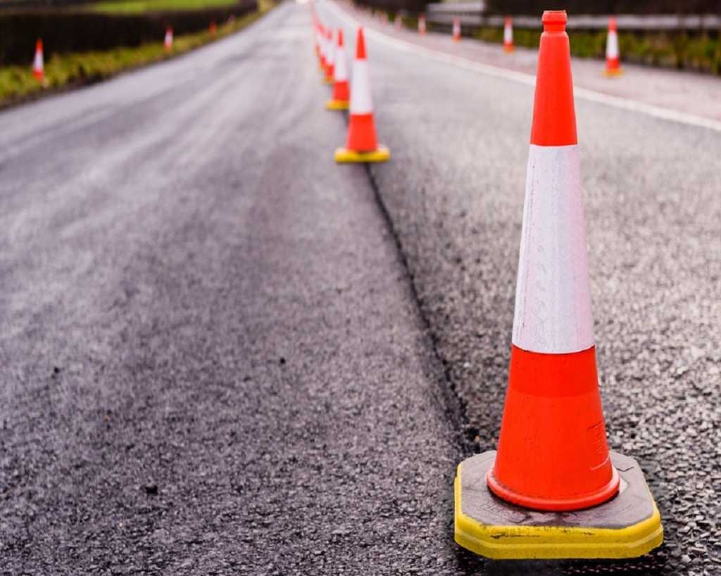 traffic cone 1000x800