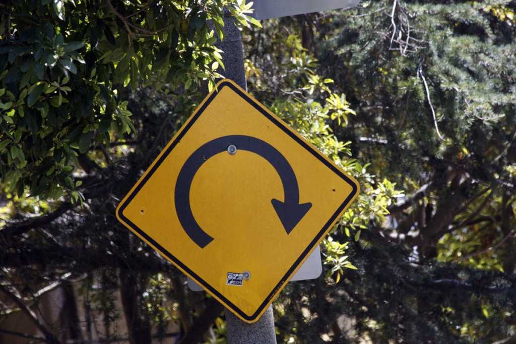 u turn required