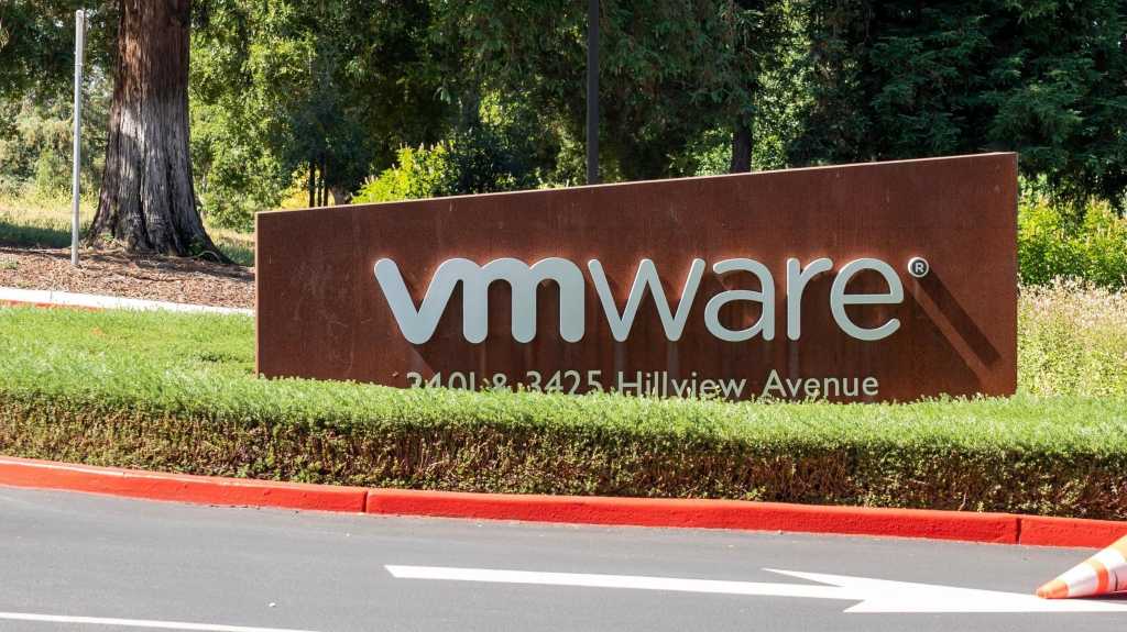 Schild von VMware am Hauptsitz der Company