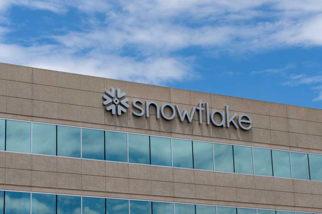 Snowflake logo on office building